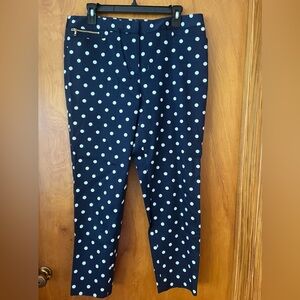 Like new Jones New York Sofnatore size 8 navy blue/white polka dot pants